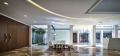 Elma Hotel and Art Complex