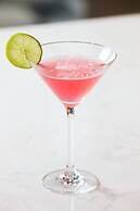 Le Méridien Columbus, The Joseph