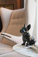 Le Méridien Columbus, The Joseph