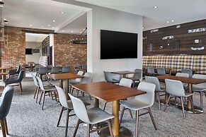 Homewood Suites by Hilton Savannah Historic Dist/Riverfront