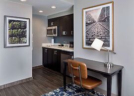 Homewood Suites by Hilton Savannah Historic Dist/Riverfront