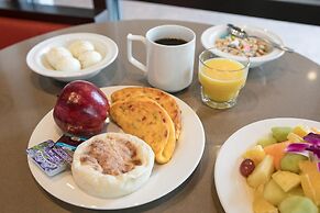 Homewood Suites by Hilton Savannah Historic Dist/Riverfront