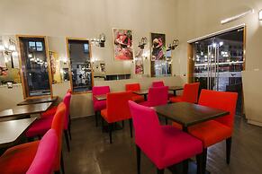 Atiq Boutique Hotel