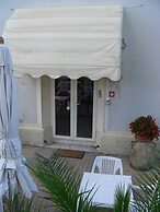 Hotel Santa Costanza