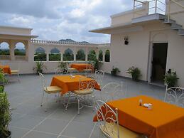 Akshay Niwas Boutique Luxury Hotel