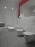 Algiro Hotel