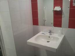 Algiro Hotel