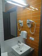Algiro Hotel