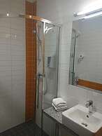 Algiro Hotel