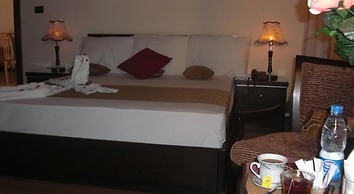 Cairo plaza Guest House