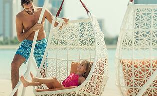 Four Seasons Hotel Bahrain Bay