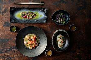 Four Seasons Hotel Bahrain Bay