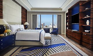 Four Seasons Hotel Bahrain Bay