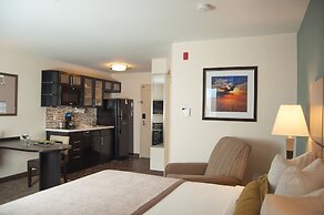 Candlewood Suites Fort Collins by IHG