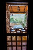 Hosteria Jardines de Chamana