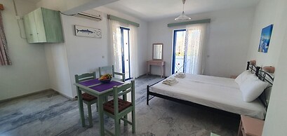 Kaloxenia Apartments