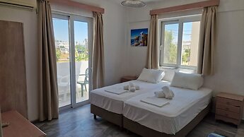 Kaloxenia Apartments