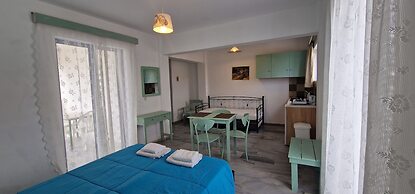 Kaloxenia Apartments