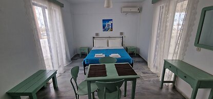 Kaloxenia Apartments