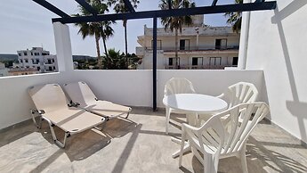 Kaloxenia Apartments