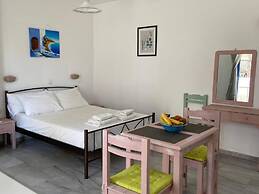 Kaloxenia Apartments