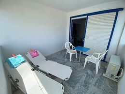 Kaloxenia Apartments