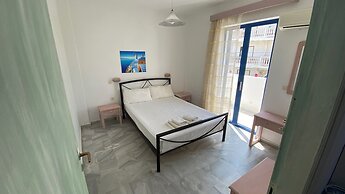 Kaloxenia Apartments