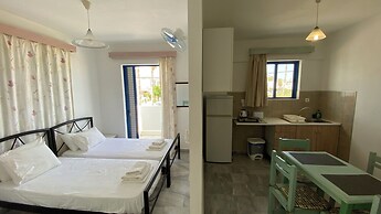 Kaloxenia Apartments