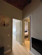 Fira Centric Apartments by gaiarooms