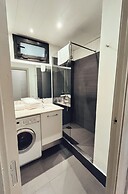 Fira Centric Apartments by gaiarooms