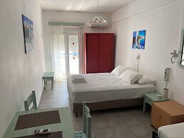 Annoula Studio & Apartments