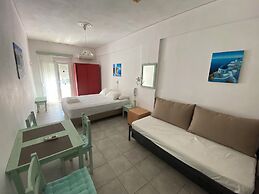 Annoula Studio & Apartments