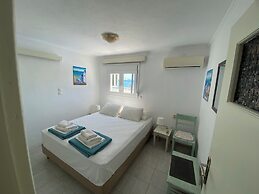 Annoula Studio & Apartments