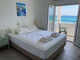 Annoula Studio & Apartments