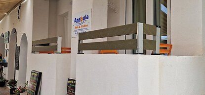 Annoula Studio & Apartments