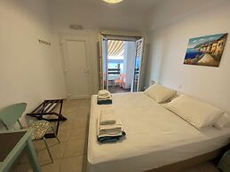 Annoula Studio & Apartments