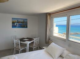 Annoula Studio & Apartments