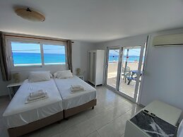 Annoula Studio & Apartments