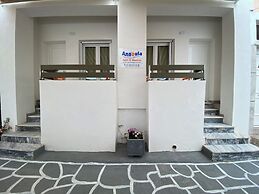 Annoula Studio & Apartments