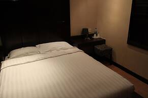 Mingle Place At The Eden