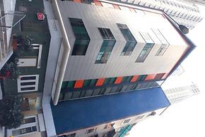 Mingle Place At The Eden