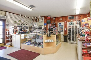 Wilderness Lakes RV Resort