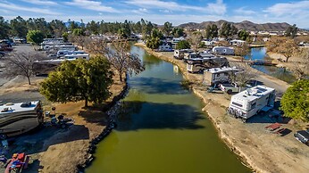 Wilderness Lakes RV Resort
