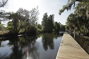 Crystal Isles RV Resort