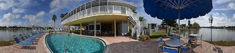 Winter Quarters Encore Manatee RV Resort