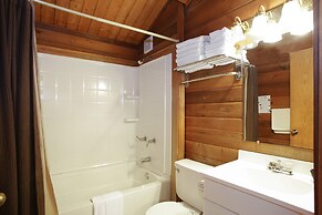 Narrows Too Camping Resort