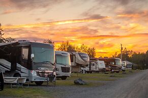 Narrows Too Camping Resort