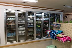 Twin Lakes RV & Camping Resort