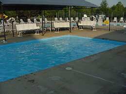 Brennan Beach RV Resort - Caravan Park