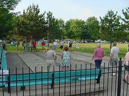 Brennan Beach RV Resort - Caravan Park